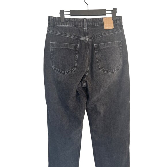 ZARA Size 8 Black High-Waist Straight-Leg Jeans Raw Hem - Picture 2 of 13